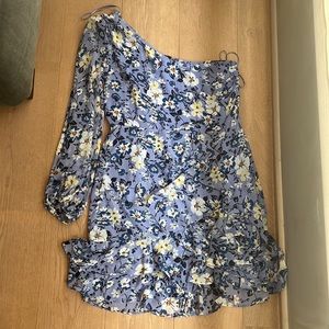 ASTR floral one shoulder long sleeve ruffled dress